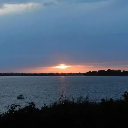 Meuble Sur L'ile De Tascon A 300 M De La سا أرْميل